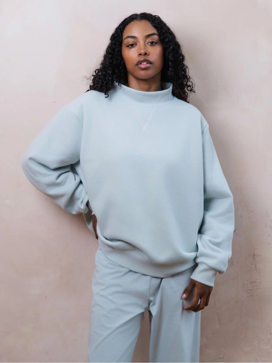 Parke Tops - Relaxed Mock Neck Sweatshirt in Pale Blue